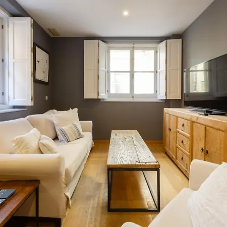 Almas Adults Only By Cadiz4rentals * Cadiz