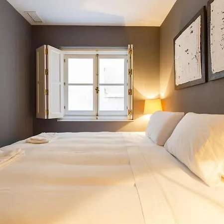 Almas Adults Only By Cadiz4rentals * Cadiz